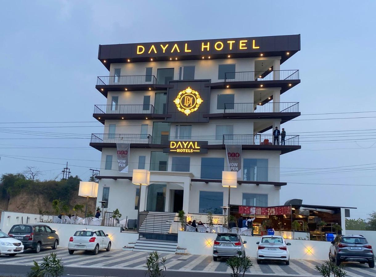 Dayal Hotel Una (Himachal Pradesh) Dış mekan fotoğraf