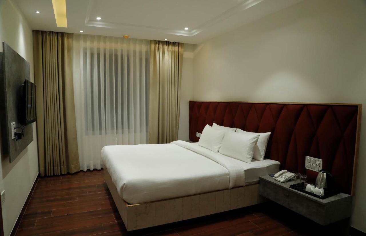 Dayal Hotel Una (Himachal Pradesh) Dış mekan fotoğraf