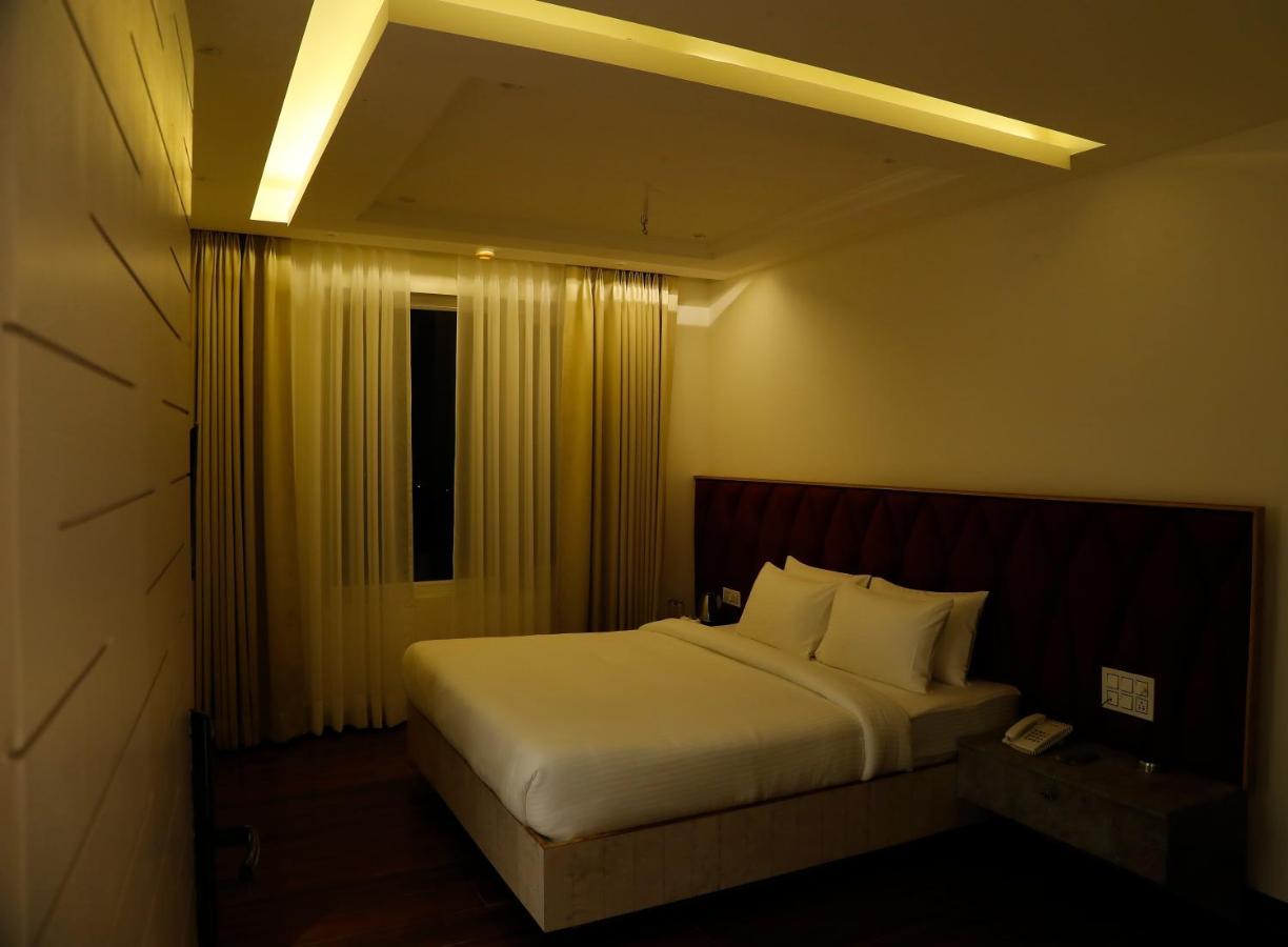 Dayal Hotel Una (Himachal Pradesh) Dış mekan fotoğraf